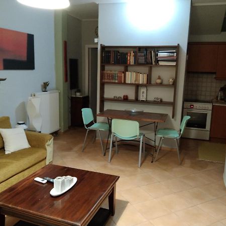 Ησυχες Διακοπες Villa Kalamata Exterior photo