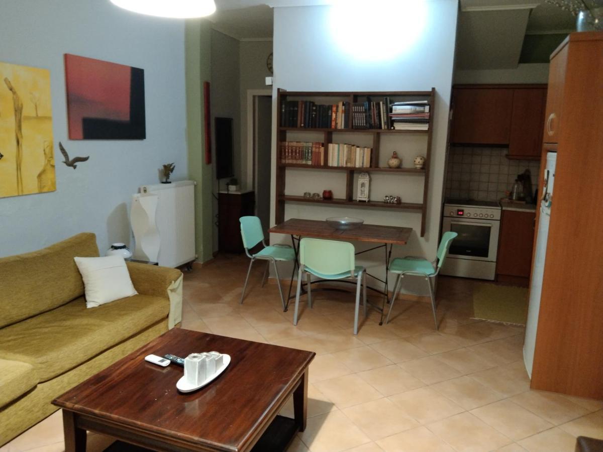 Ησυχες Διακοπες Villa Kalamata Exterior photo