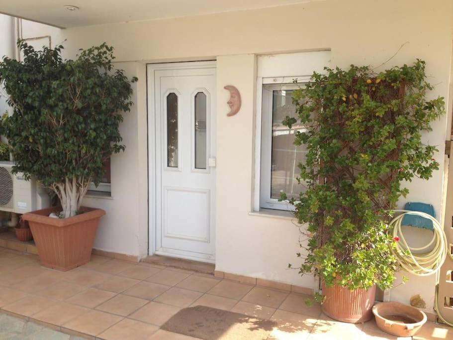 Ησυχες Διακοπες Villa Kalamata Exterior photo